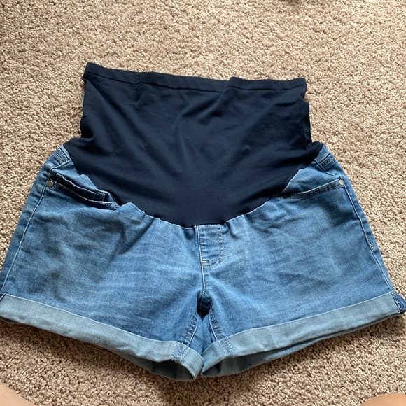 Bundle (3) Maternity Denim Shorts Sz Medium Medium Wash - Picture 2 of 12